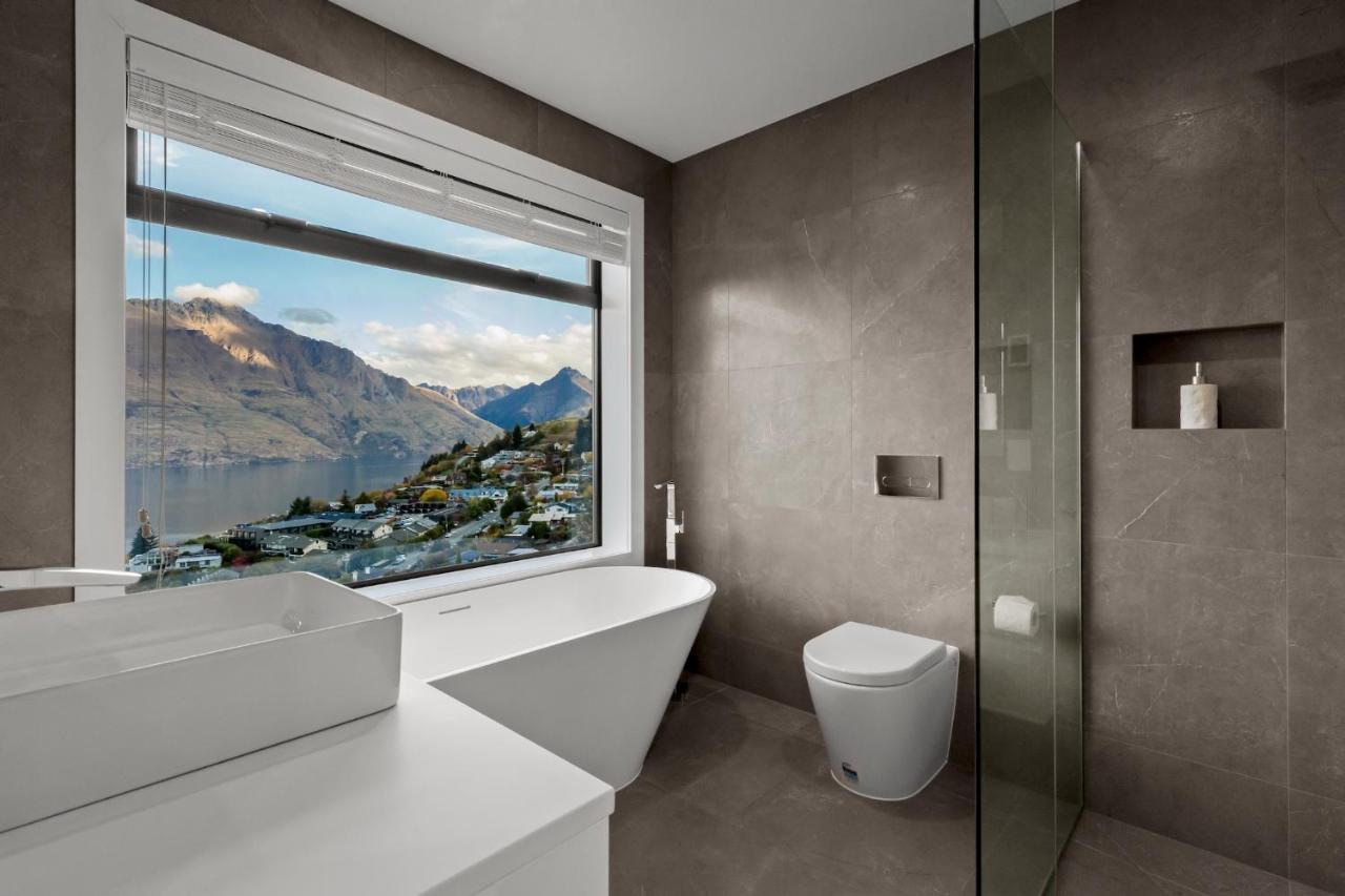 Rivendell, Luxury Cliff Top Home, Queenstown - Spa & Sauna Exterior foto